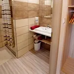 Fehér Hajó Panzió és Vendéglő Bed & Breakfast Győr