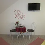 Fehér Hajó Panzió és Vendéglő Bed & Breakfast
