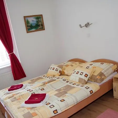 Panzió Fehér Hajó Panzió és Vendéglő 3*