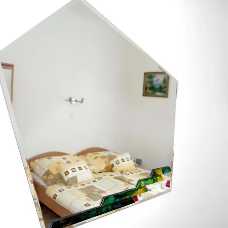 Feher Hajo Panzio Bed & Breakfast 3*