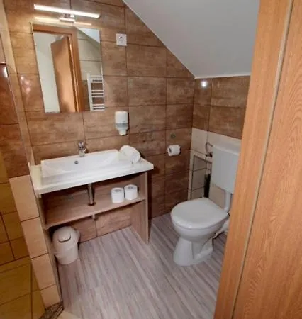 Feher Hajo Panzio Bed & Breakfast 3*