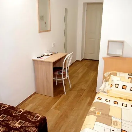 Bed & Breakfast Feher Hajo Panzio Ráb
