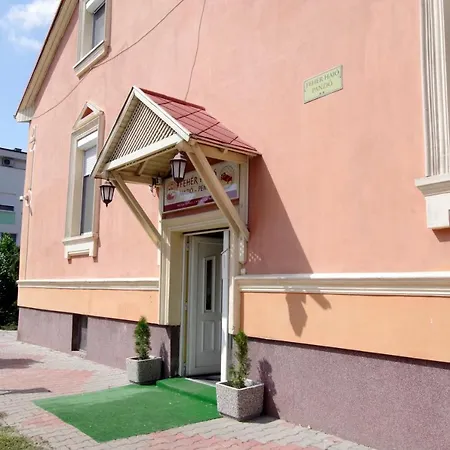 Fehér Hajó Panzió és Vendéglő 3*