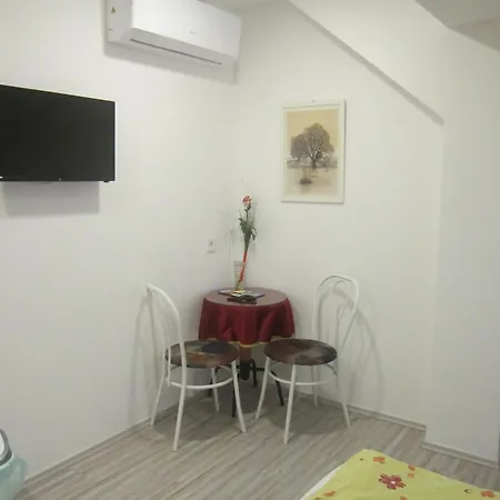Bed & Breakfast Feher Hajo Panzio Es Vendeglo