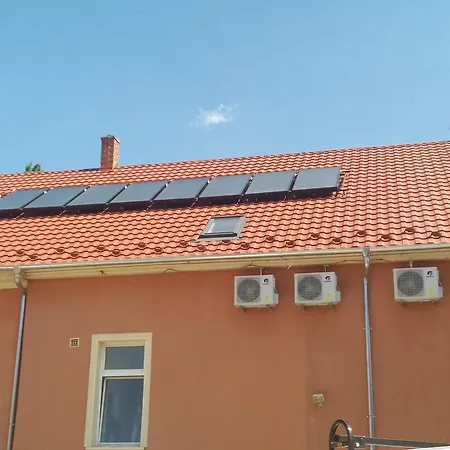 Panzió Fehér Hajó Panzió és Vendéglő 3*