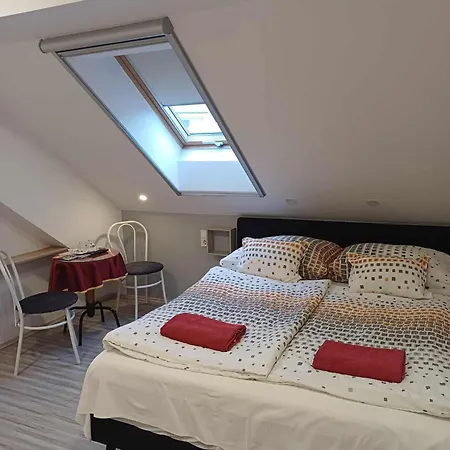 Feher Hajo Panzio Bed & Breakfast Ráb