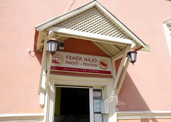 Feher Hajo Panzio Nocleg ze śniadaniem